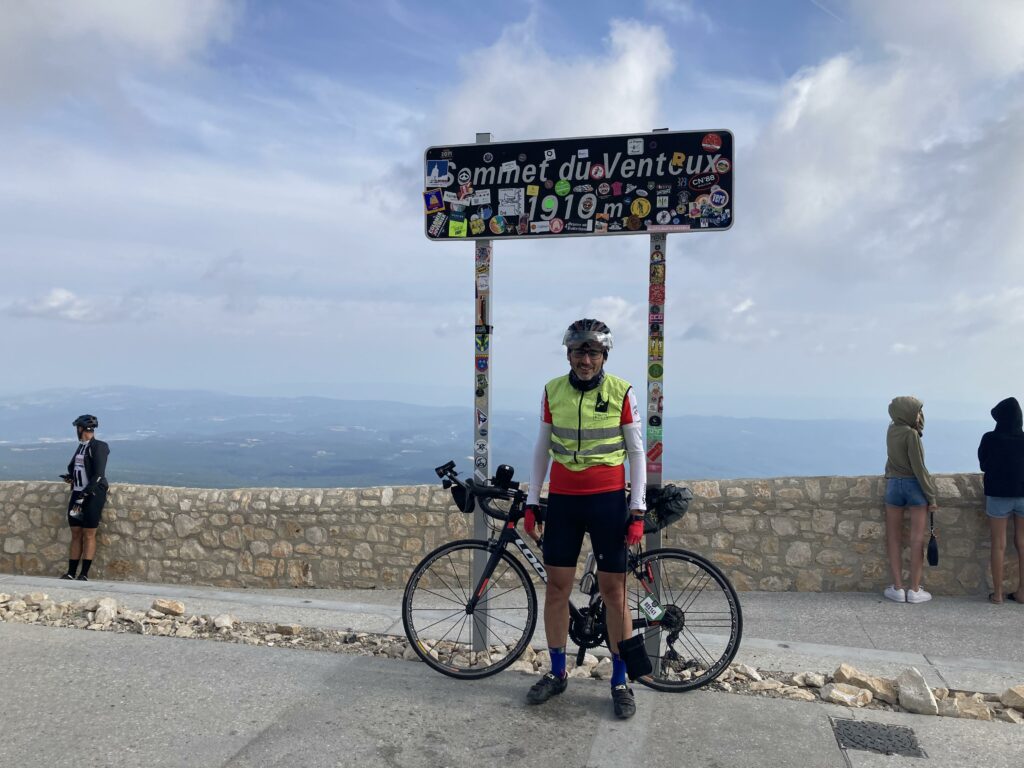 Passage au sommet du Ventoux, j'ai déjà été plus fringuant que ça